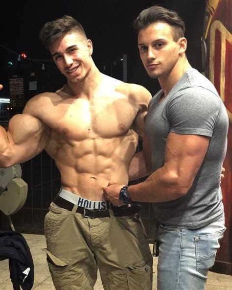 Muscle Hunk Gay Porn Videos .